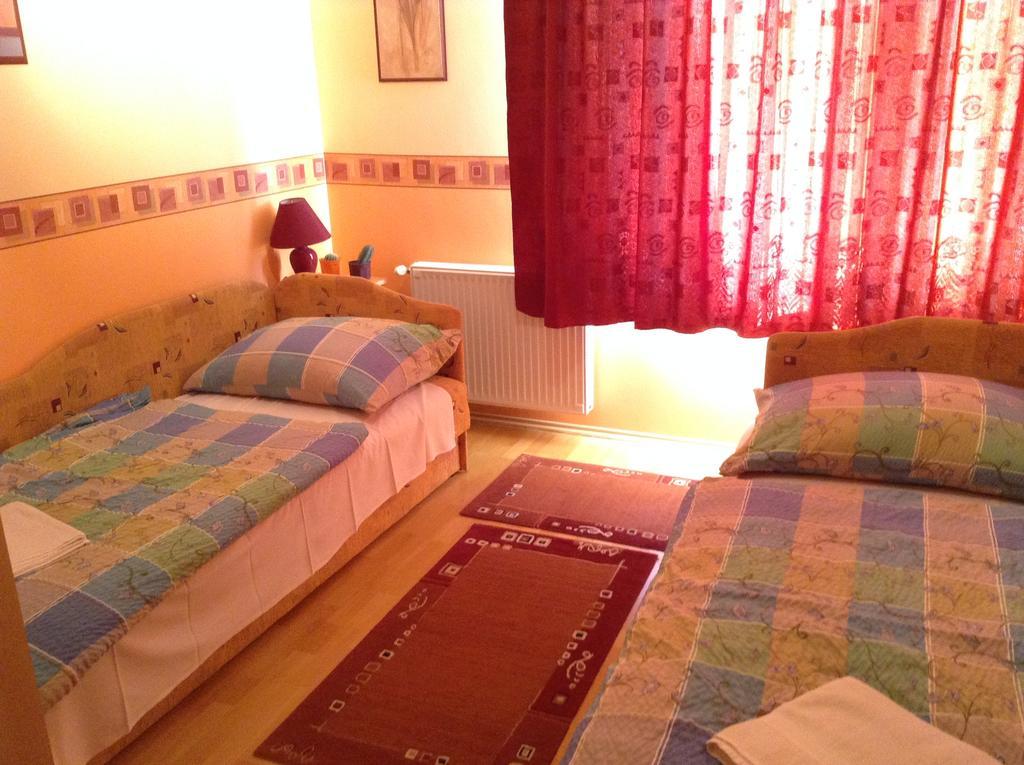 Babati Apartmanház Zalakaros Exterior foto