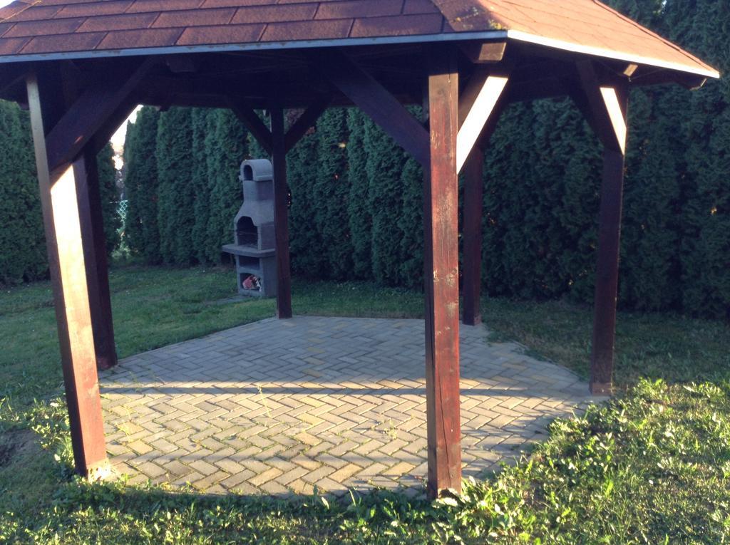 Babati Apartmanház Zalakaros Exterior foto