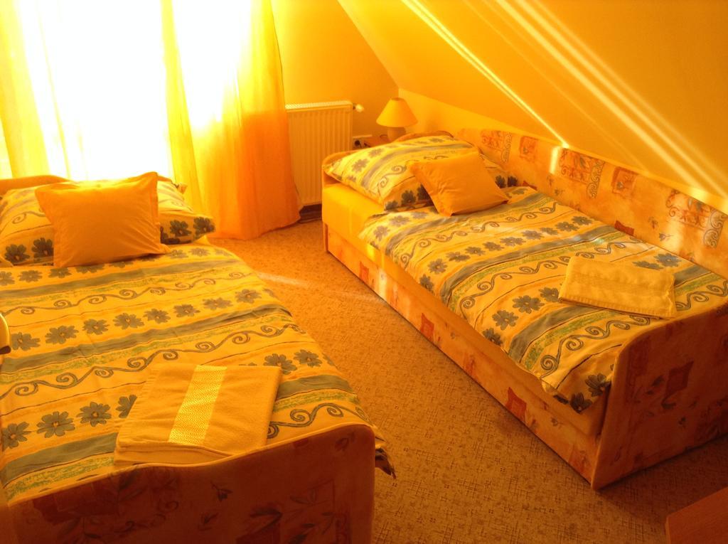 Babati Apartmanház Zalakaros Exterior foto